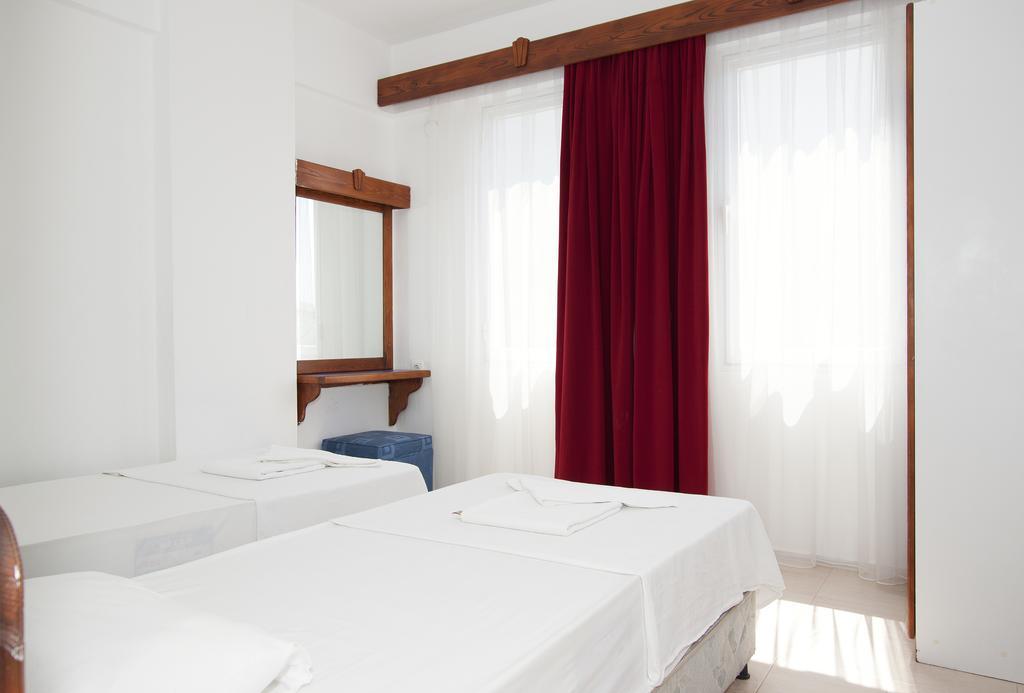 Koz Marigold Apart Hotel Çeşme Chambre photo